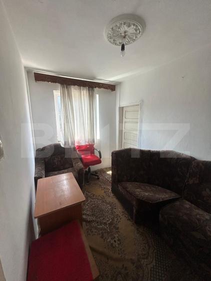 Apartament 3 camere, 40 mp, etaj 3/4, zona Micro 9