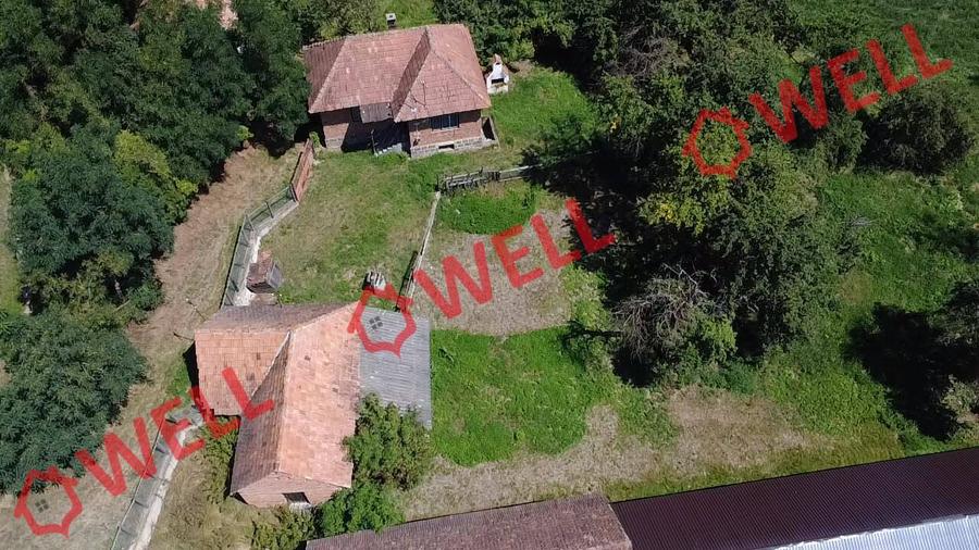 Casă de vânzare în Zoltan!