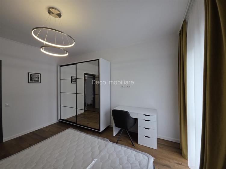 Apartament cu 3 camere lux zona La Terenuri - 14