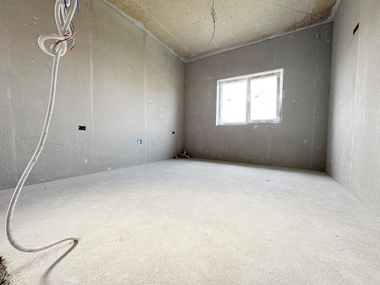 Duplex 3 camere, 280mp teren, 72 mp utili + 14mp terasa - Lidl, Mosnita