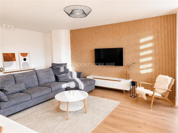 Penthouse duplex, prima inchiriere, 4 dormitoare, renovat recent, echipat, panor - 9
