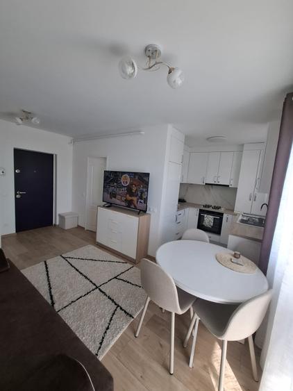 Apartament cu 2 camere, 43 mp, Str. Daliei