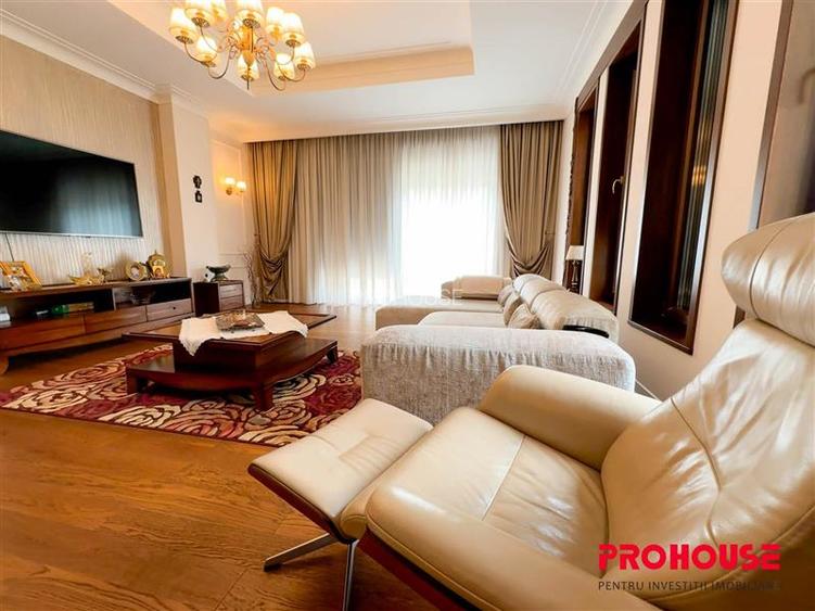 ELEGANTA FARA COMPROMIS | RESEDINTA EXCLUSIVISTA IN BACAU | 424 MP CONSTRUITI | - 12