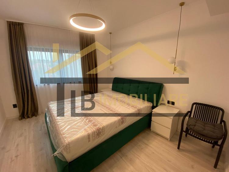 Apartament de 3 camere, lux, parcare, 75mp, zona Centrala