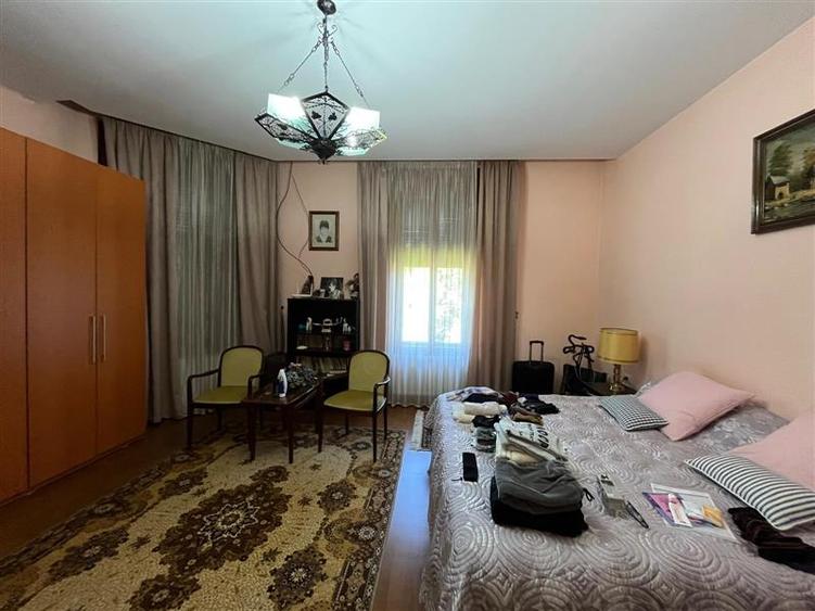 Lugoj, Casa 6 Cam., Teren 511 Mp., Str. Oituz. nr.1