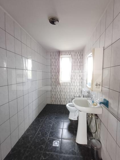 Casa individuala cu 5 camere, 1001 mp teren, zona Materna