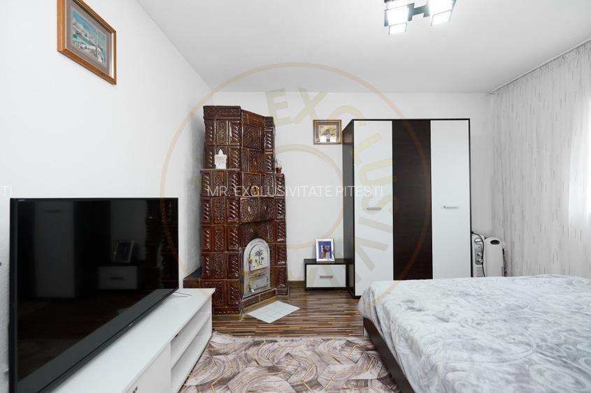 Casa  + anexa în Com.  Petresti, Sat Gherghesti - Dambovița - 2