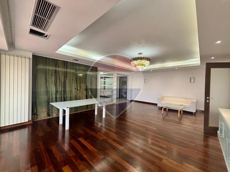 Apartament Premium | 250 mp | 3 Dormitoare | 2 Terase | 2 Parcari