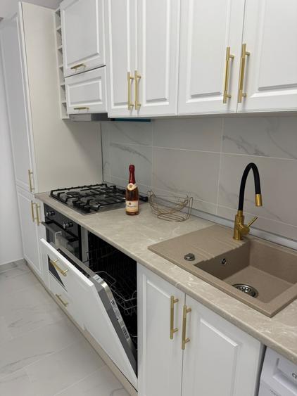 Apartament 2 camere, DECOMANDAT, LOC PARCARE INCLUS- Podu Ros - UNIREA TOWERS