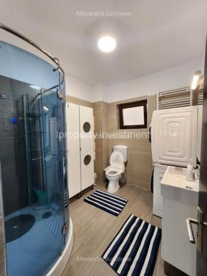 Închiriere Casă 5 camere în DOBROESTI, 5 camere, 4 dormitoare, curte - 16