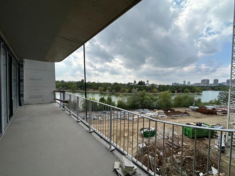 Apartament în One Lake District,parcare inclusă,vedere la lac