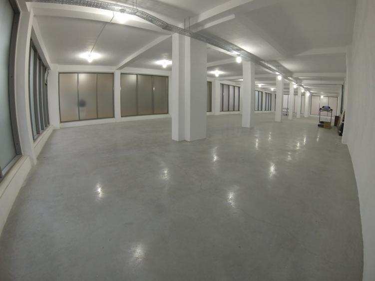Pipera la 1km distanta de rondul omv.