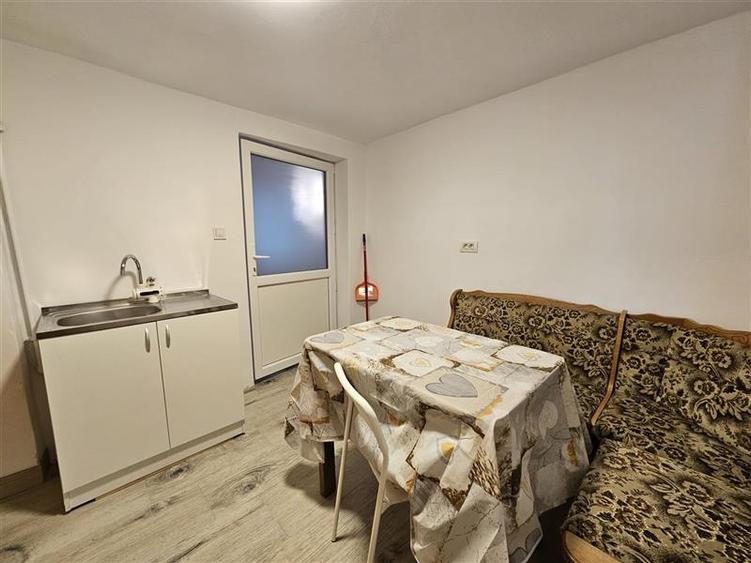 Spatiu birouri zona 13 Decembrie