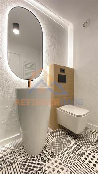 Vanzare apartament 2 camere etajul 6 din 8 zona 13 Septembrie - Marriott