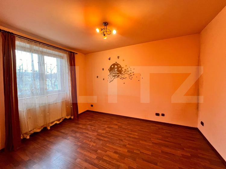 Apartament 2 camere circular –zona centrală Hunedoara