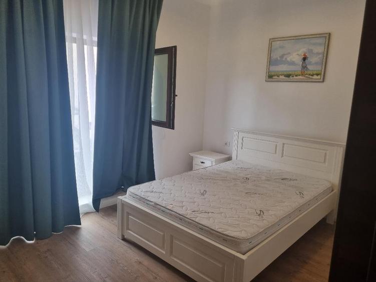 APARTAMENT 3 CAMERE IN VILA