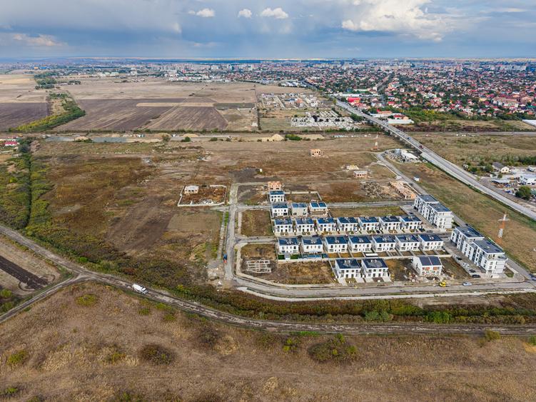 Teren intravilan pentru casa sau duplex | Mehala, RPC Village | Comision 0