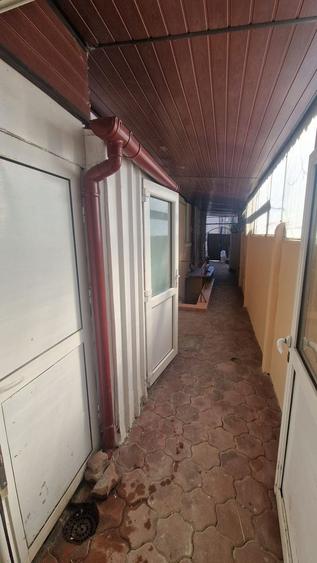 Fast-food cu profit garantat sector 2