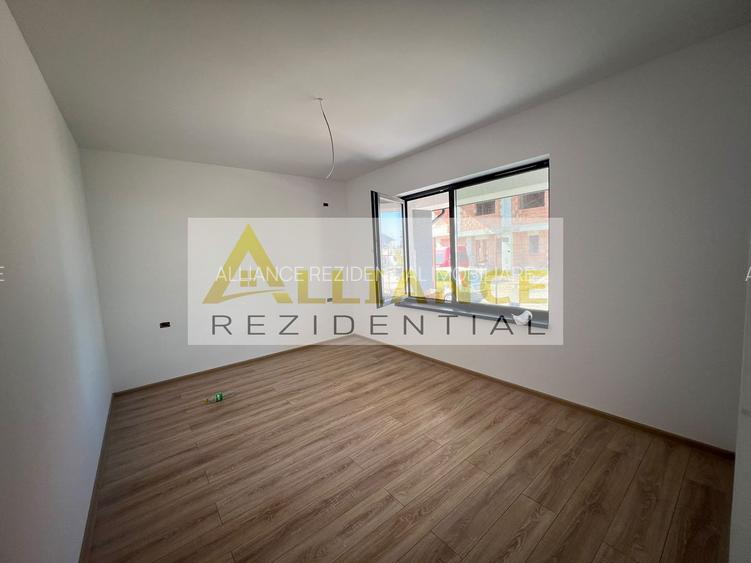 CASA PARTER-4 CAMERE- TEREN 356 MP-