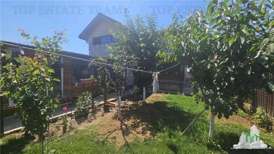 Casa 3 camere+garaj teren 370 metri in centru Ciorogarla