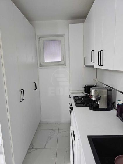 Apartament spațios de închiriat – 3 camere - terasă generoasă