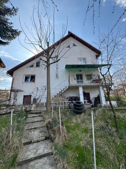 Casă P+1 Coltău, 120 mp utili, 33.5 ari, garaj, mobilată
