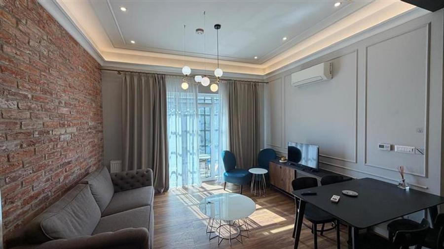 Inchiriere apartament 2 camere de LUX in Centru zona Casa de Cultura si UMF