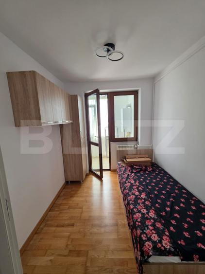 Apartament cu 2 camere, 44 mp, semidecomandat, zona Tiglina 3