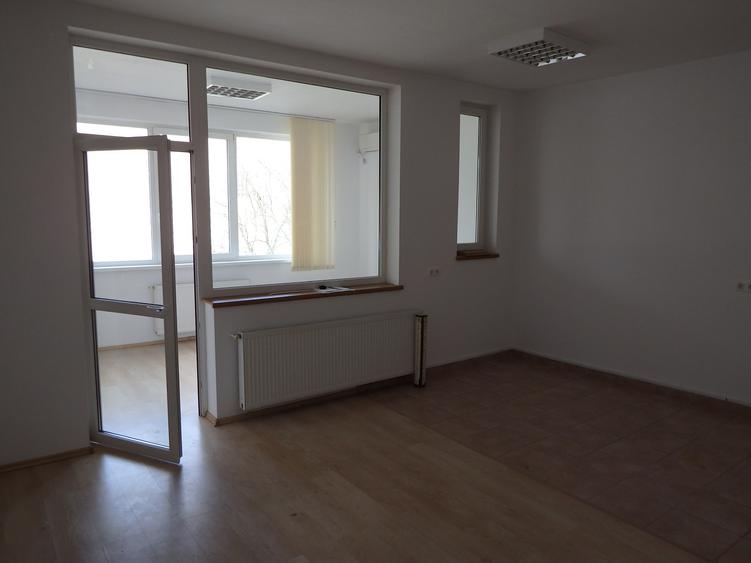 Spatiu birouri sau cabinet zona centala