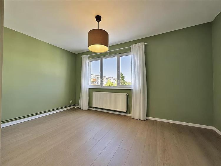 Apartament renovat cu 2 camere si parcare zona Faget Garii - 4