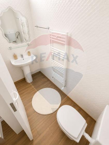 Apartament spatios, 3 camere si loc de parcare inclus-B-dul Garii