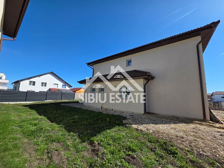 Duplex 5 camere ,super pret, Sura Mica ,Sibiu