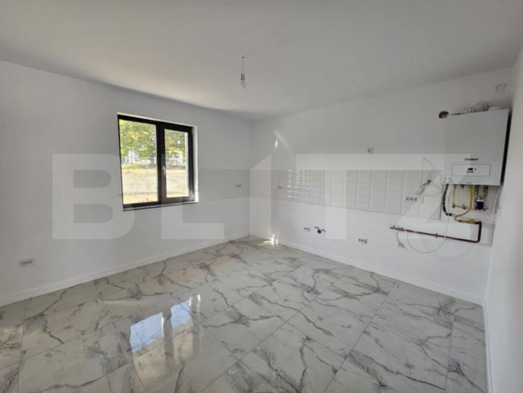 Casa 4 camere, 119 mp, zona Miroslava