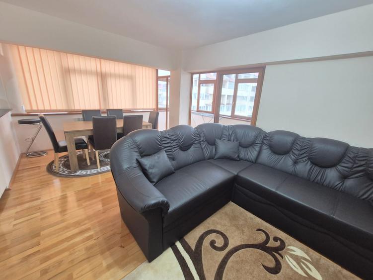 Apartament 3 camere Ultracentral de inchiriat