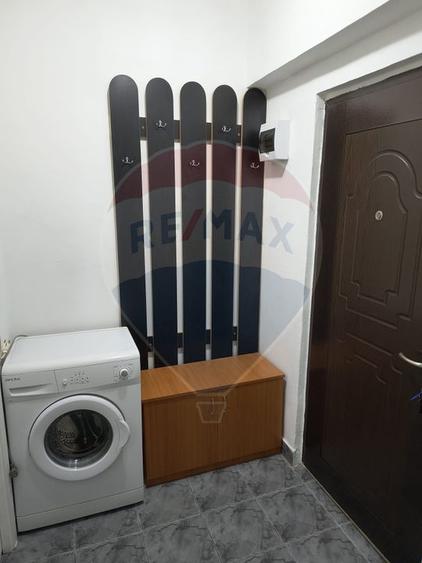 Apartament cu o cameră de închiriat în zona Central