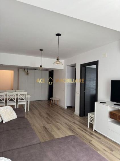 2 Camere de inchiriat | Alba Iulia | Metrou | Centrala | Parcare