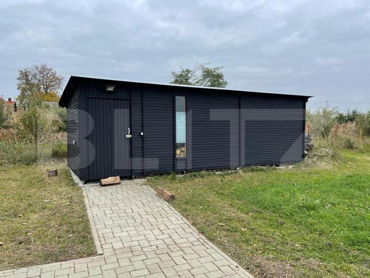 Casă individuală, P+1+M,  teren 6000 mp - zona Spătărești