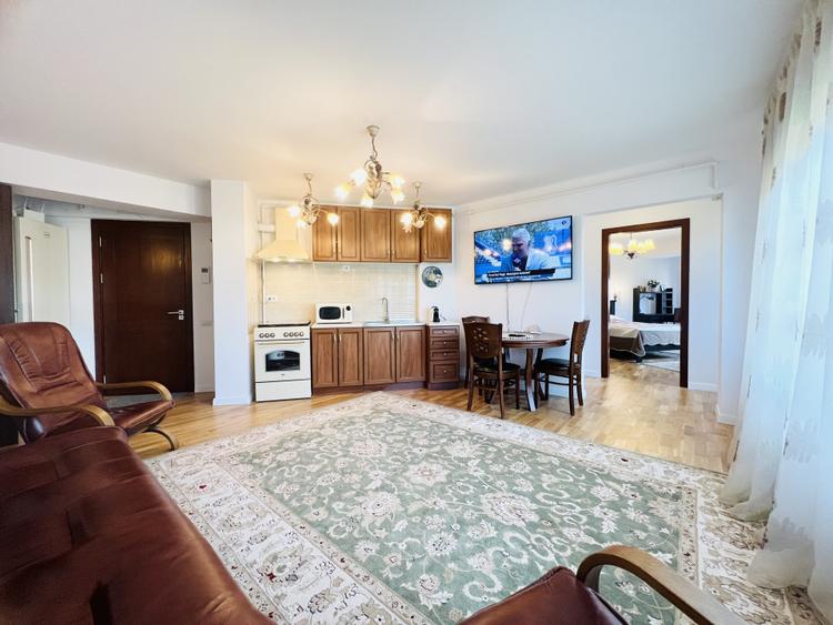 Apartament cu 2 camere, centrala proprie, in zona Piața Unirii