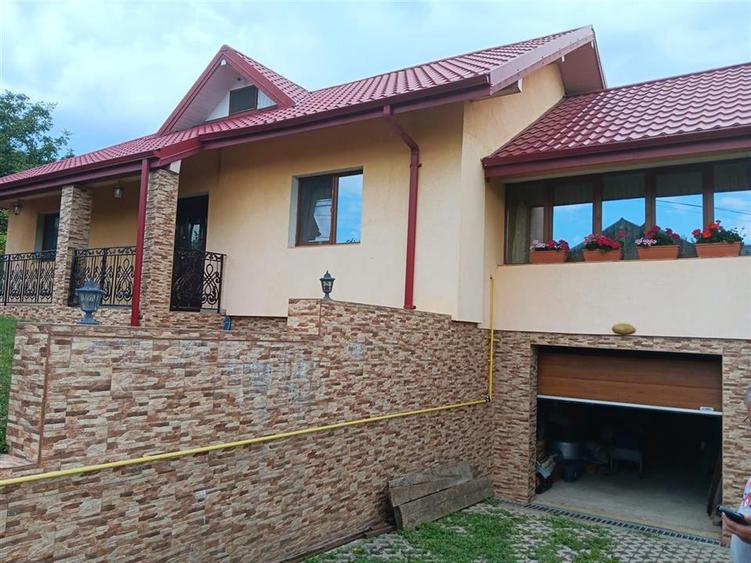 Sos Rediu aproape de gradinita Kiki CASA parter cu teren 500mp super amenajat