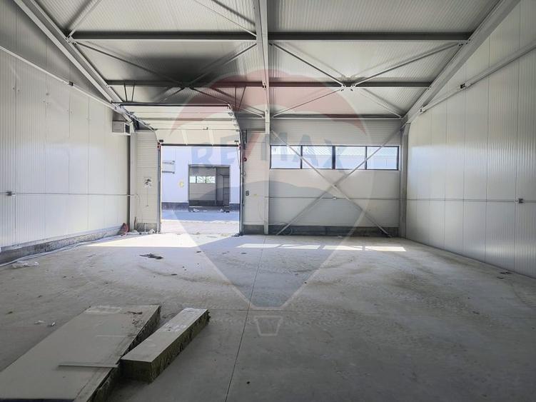 Hale industriale noi de inchiriat – spatii modulare 100–560 mp