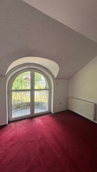 Casă de închiriat, 4 camere, 150 mp, Andrei Mureșanu zona Sigma