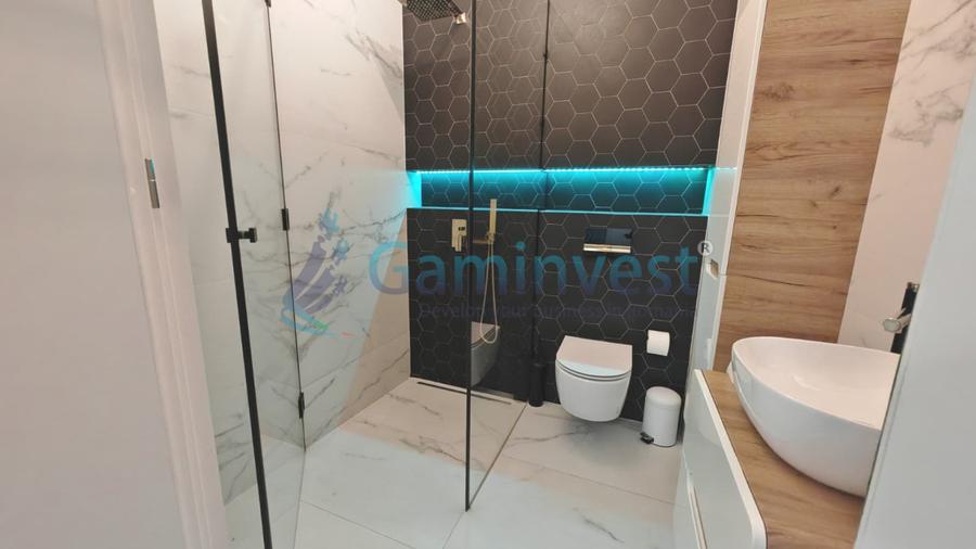 Apartament lux 3 camere in Prima Onestilor cu parcare inclusa, Oradea