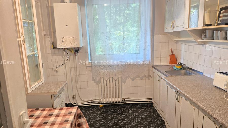 Vand apartament cu 3 camere decomandat in Deva, George Enescu etaj 1, mobilat - 7