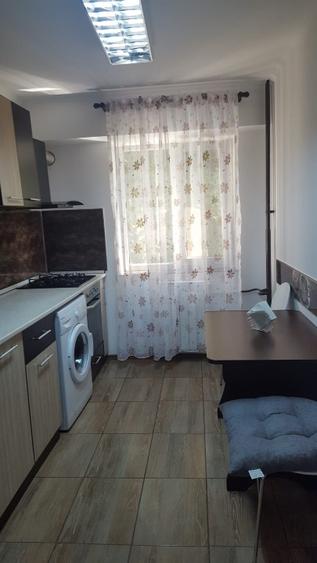 Apartament 2 camere , decomandat , Tomis Nord - Cismelei - Sat Vacanta