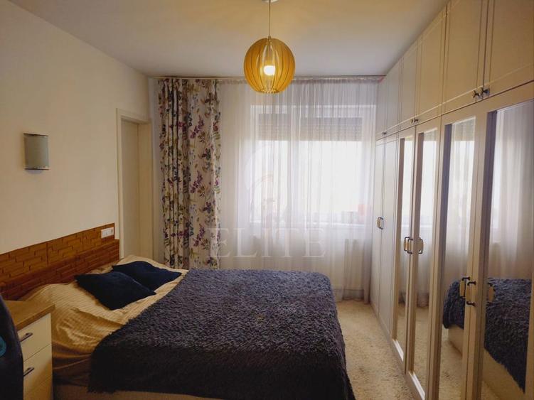 Apartament 3 camere în zona ZORILOR