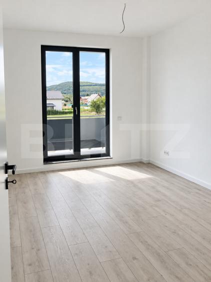 Apartament 3 camere, 64,5 mp + terasă, Zona de Sud, finisaje premium