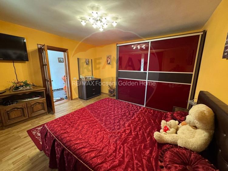 Casă / Vilă cu 6 camere in Bolotești, mobilată și utilată - 4