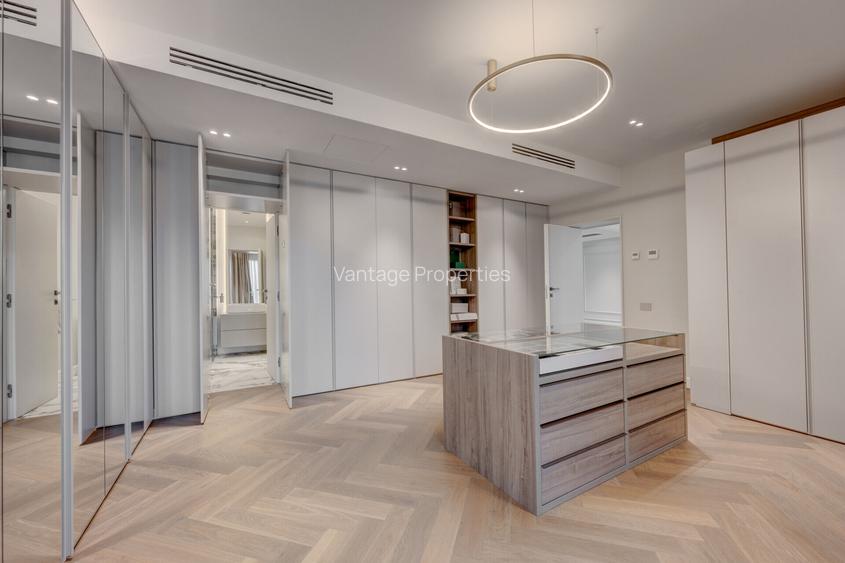 Luxury villa | gated complex with security | Iancu Nicolae | British School - 15