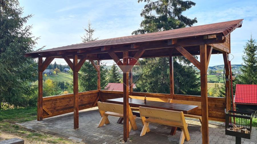 Pensiune/Cabana de vanzare Marisel | 3.012 mp | Business turistic