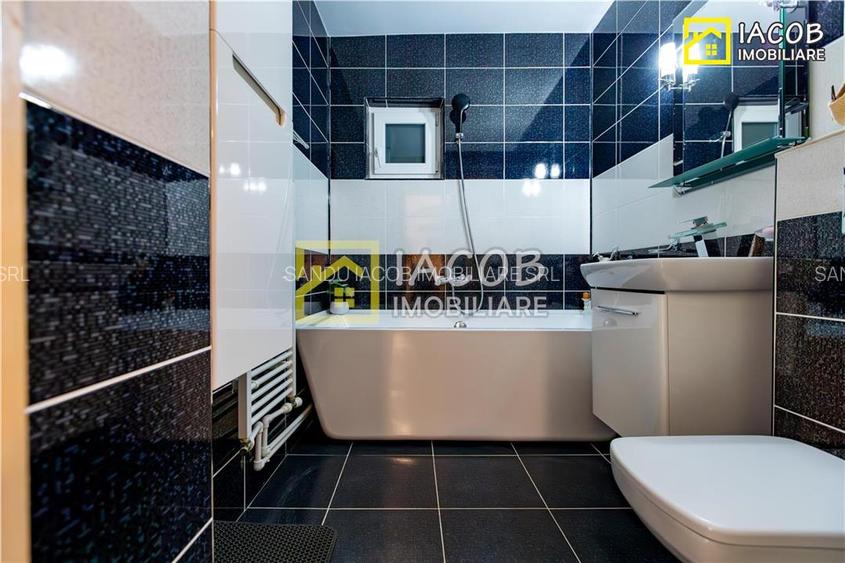 Apartament 3 camere decomandate, central,str. 9 Mai Bacau - 25